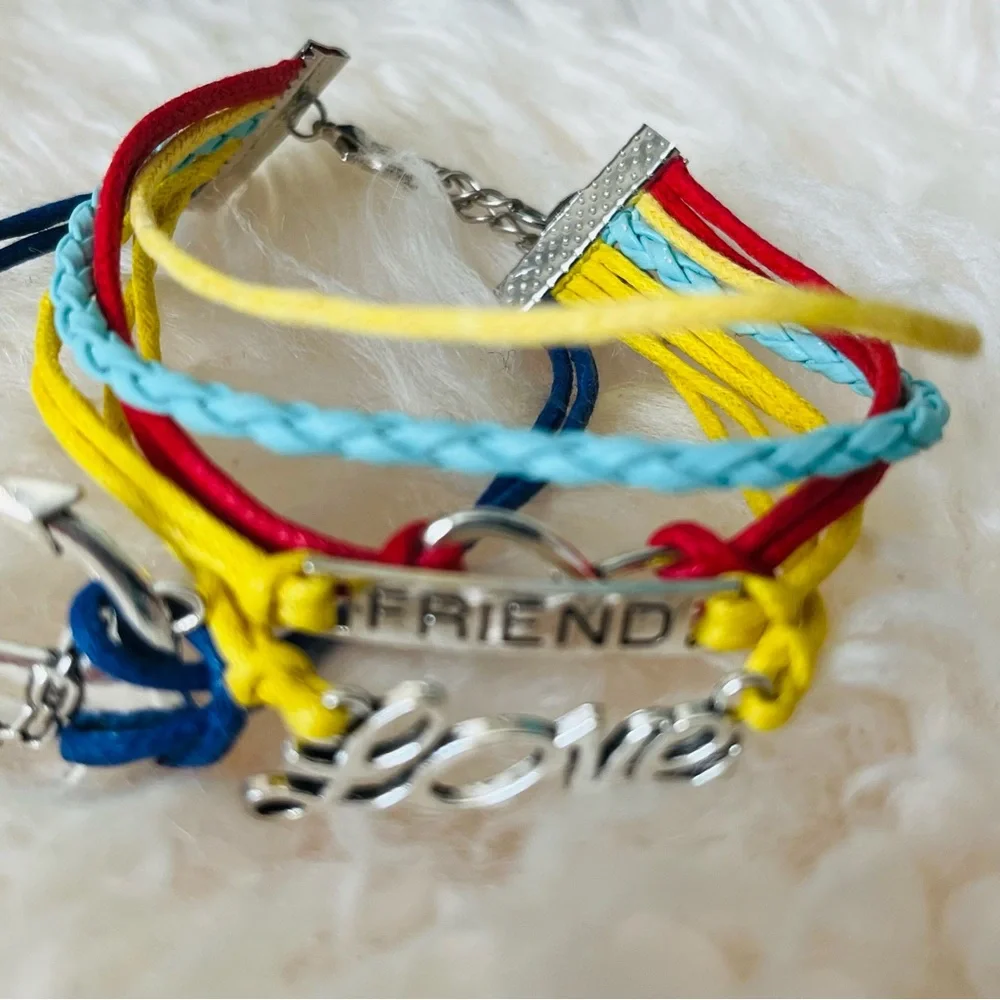 Friendship bracelets - Picture 2 of 6
